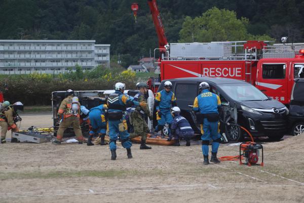 多重衝突車両救助１