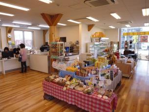 交通案内所・売店の画像